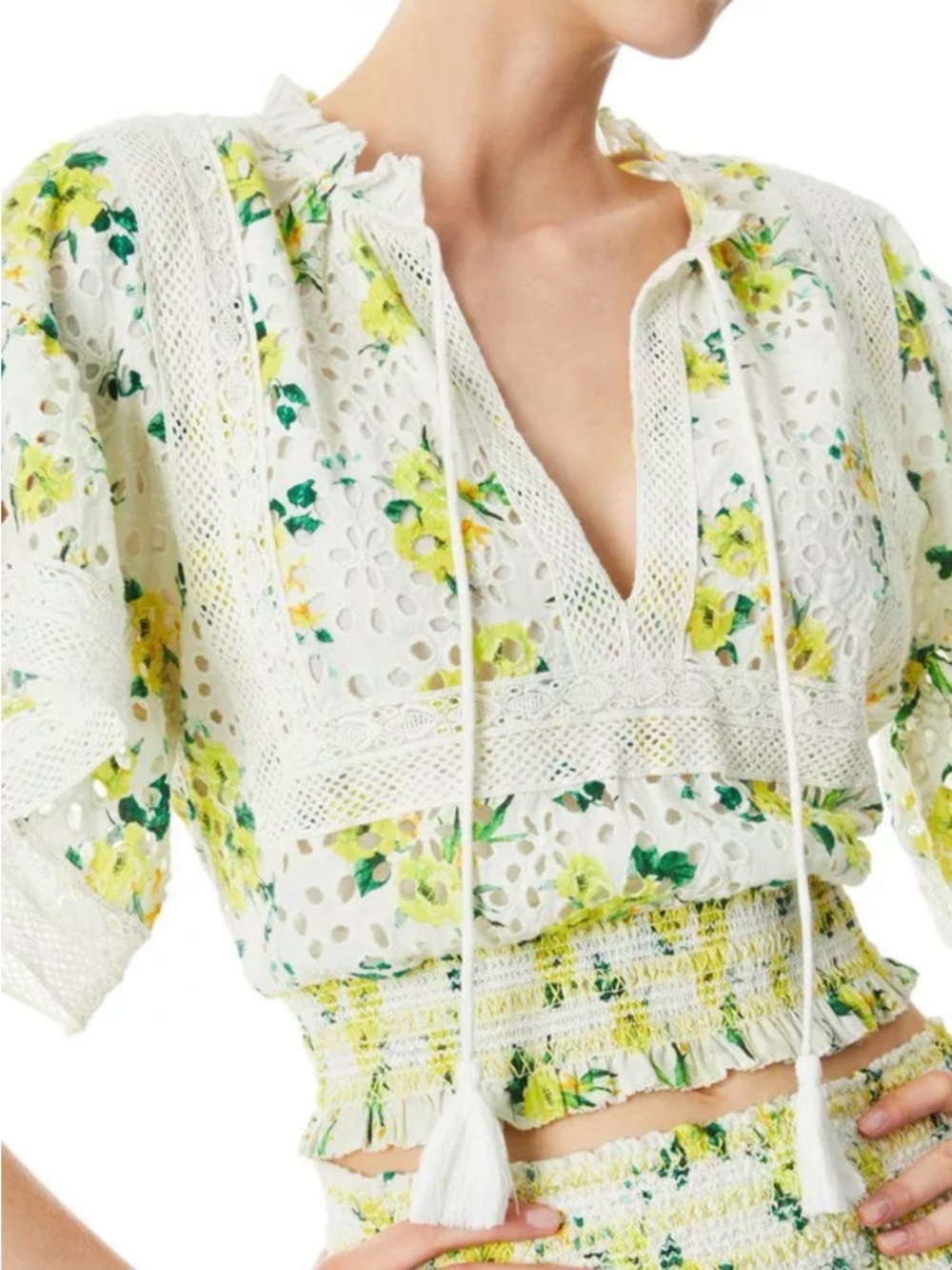 Alice + Olivia Tabitha Floral Eyelet Smocked Crop Top White Yellow Size L